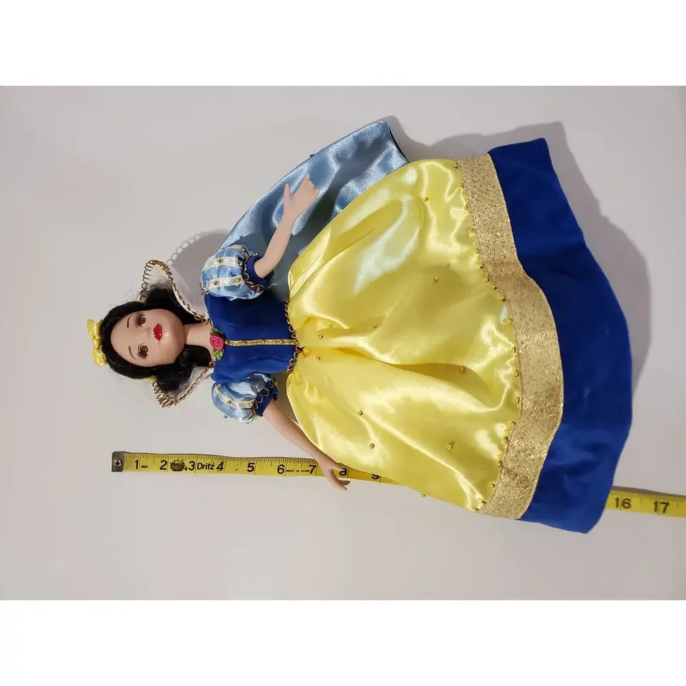 Disney Princess Snow White 14